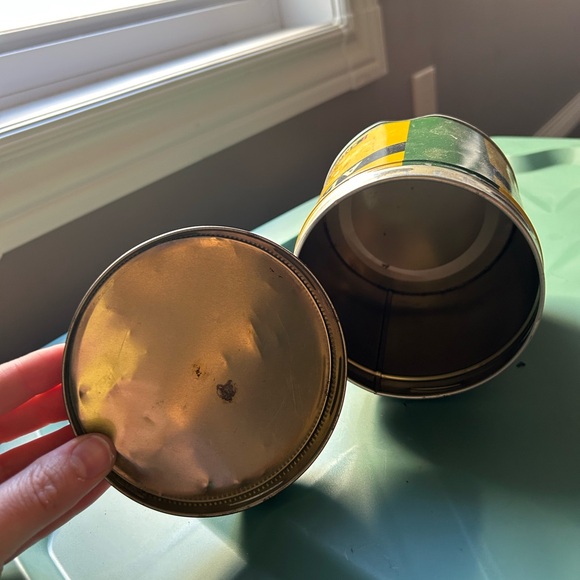 2/$75💥- COLLECTIBLE | Vintage Alouette Smoking Tobacco tin with lid - Picture 6 of 7